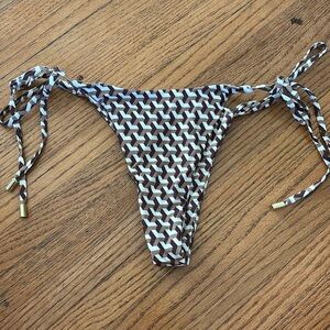 Monday swim husk geo print bottoms